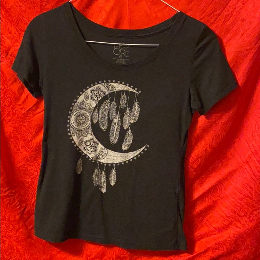 Medium Graphic Tee